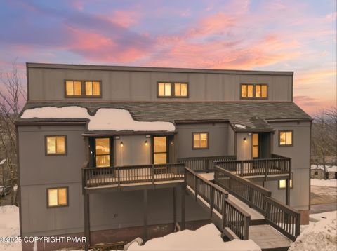 227 Cross Country Lane Tannersville PA 18372