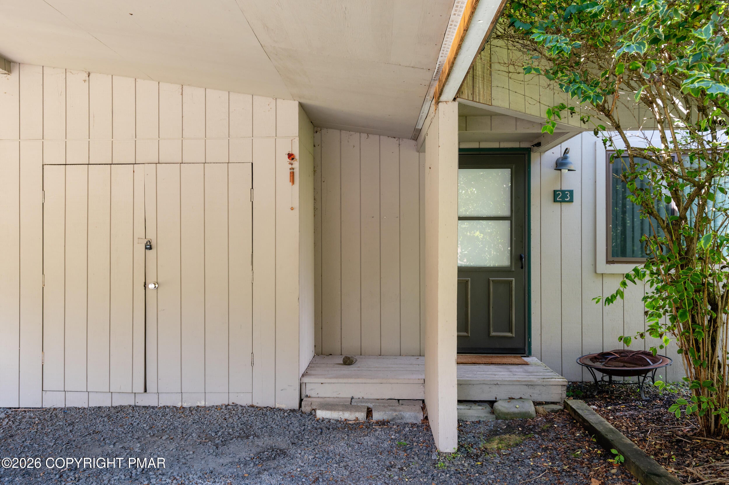 142 Ridge Drive