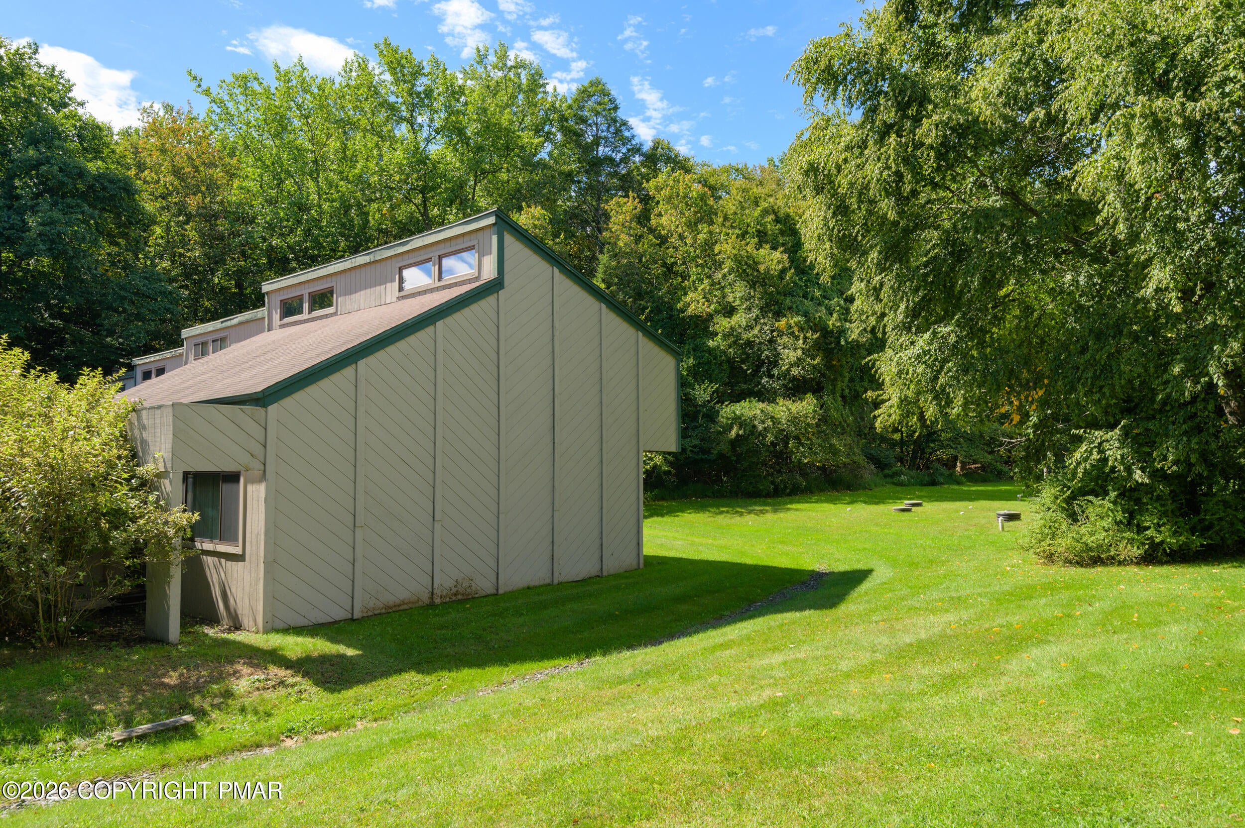 142 Ridge Drive
