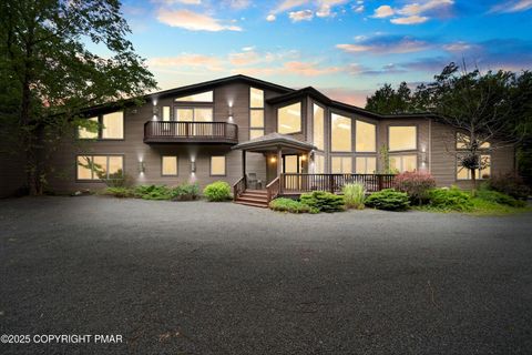 804 Ranch Court Lords Valley PA 18428