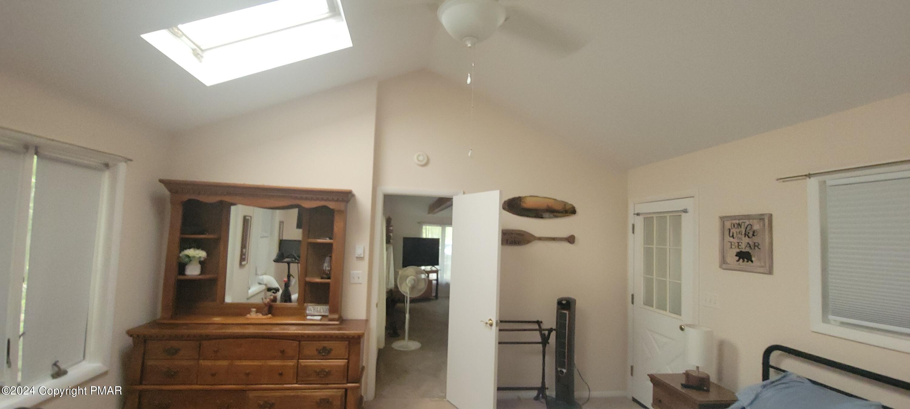 2176 Tuscarora Drive, Pocono Lake, Pennsylvania image 18