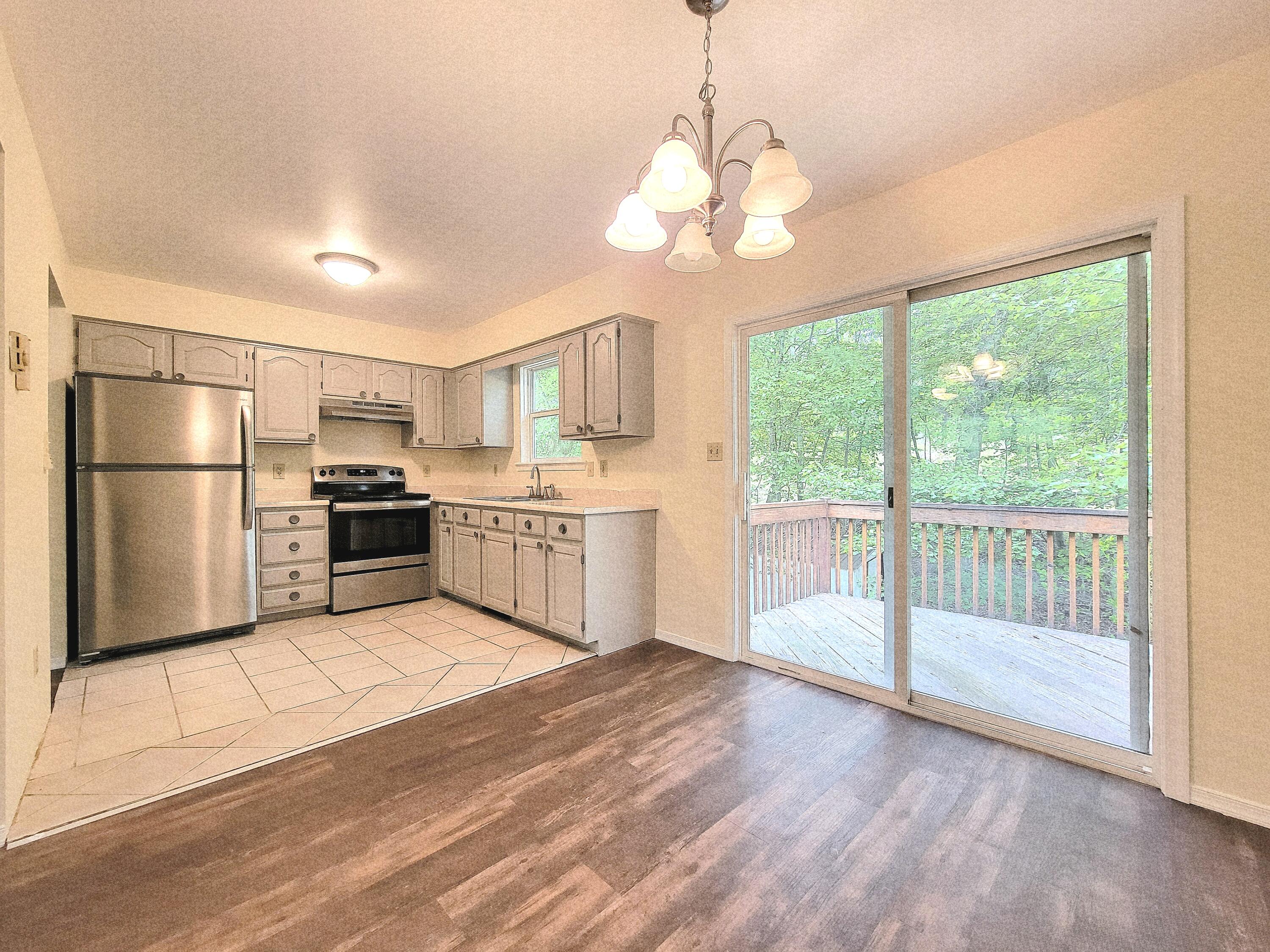 1169 Hunters Woods Drive, East Stroudsburg, Pennsylvania image 3