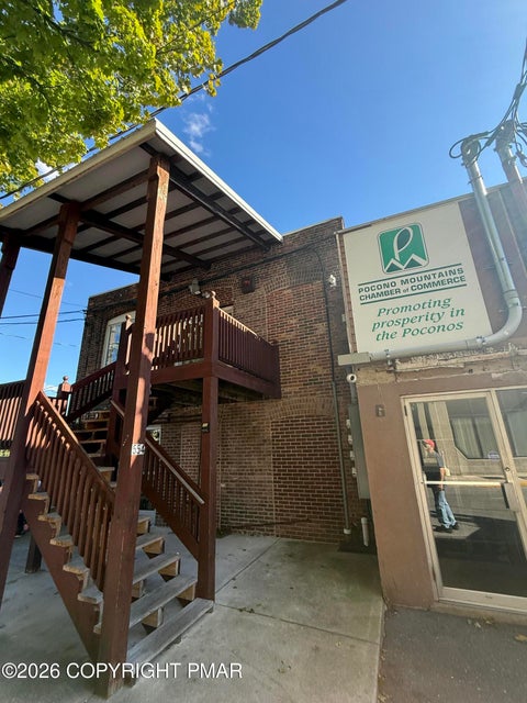 Homes For Rent - 554 Main Street #202<br/> Stroudsburg, PA 18360