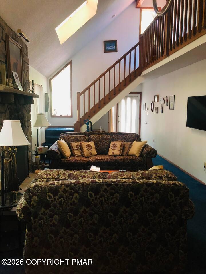 256 Julian Terrace
