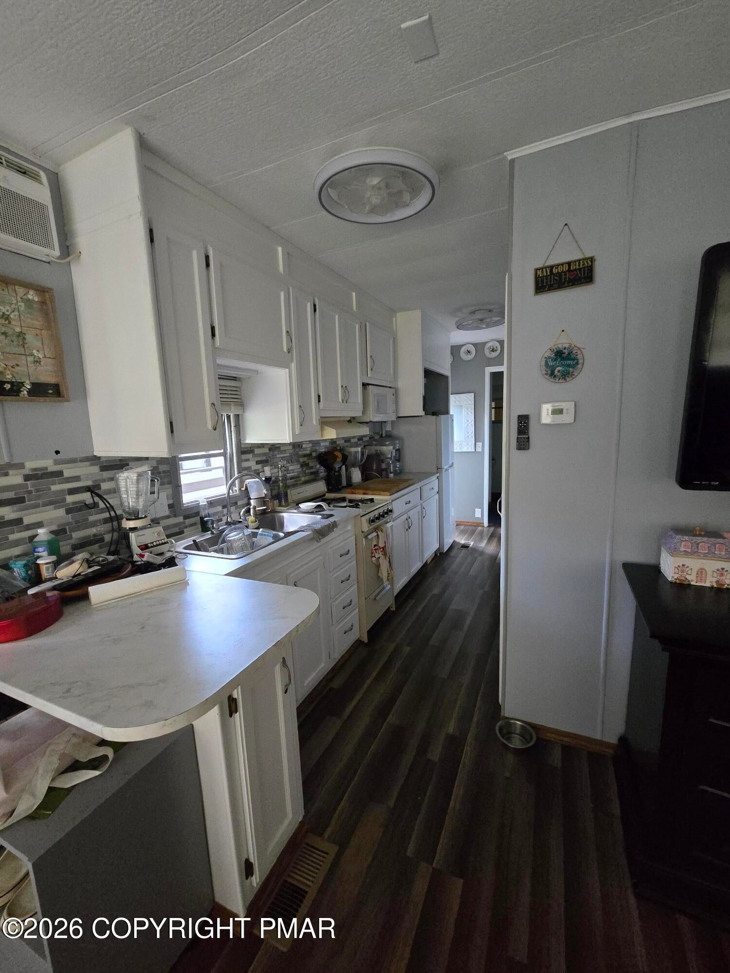 142 Rainbow Drive