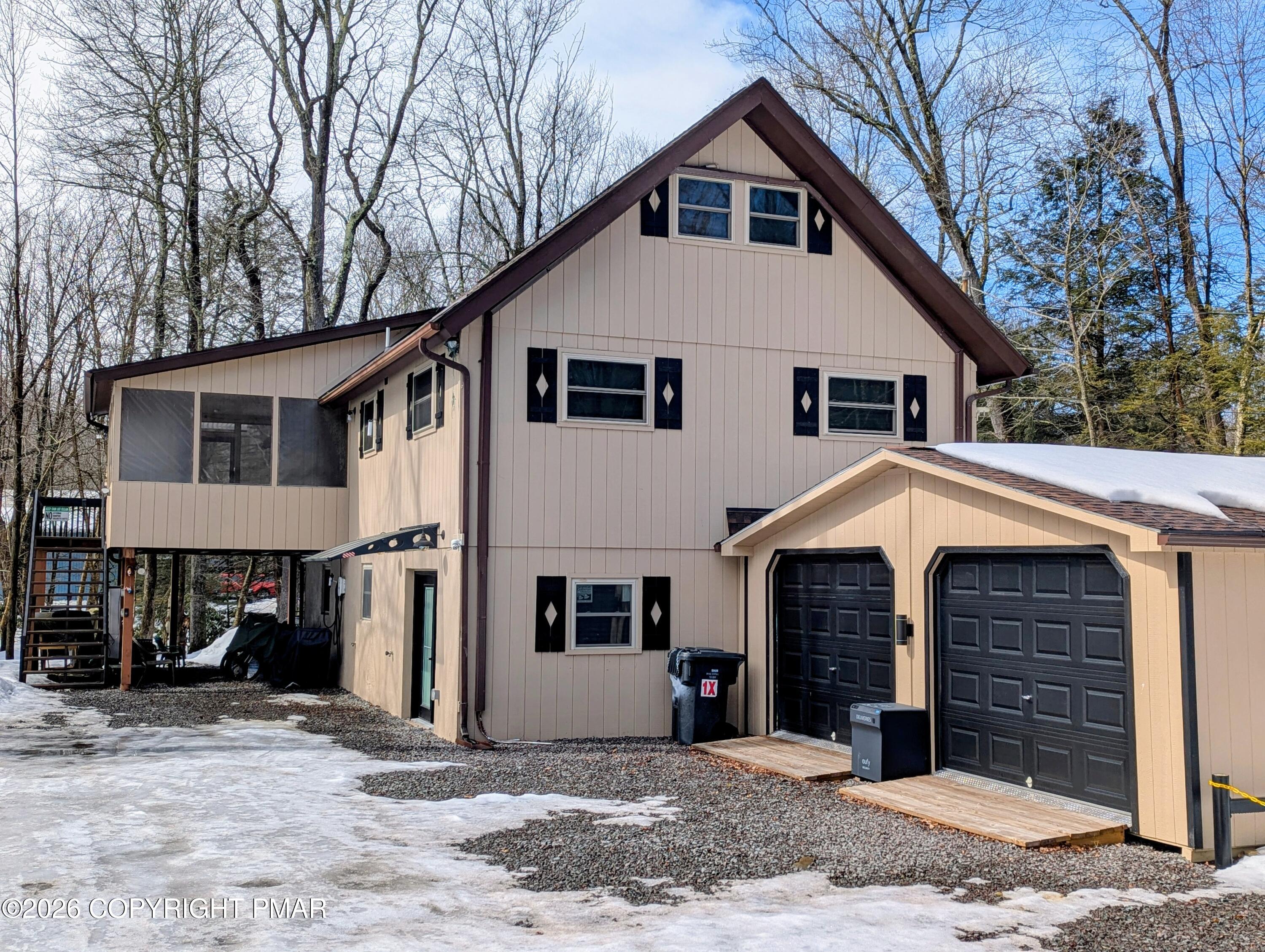 159 S Lehigh River Drive S