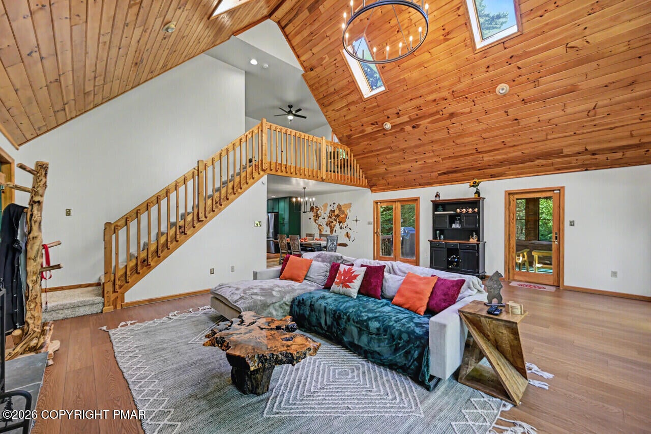 2354 Forest Drive W