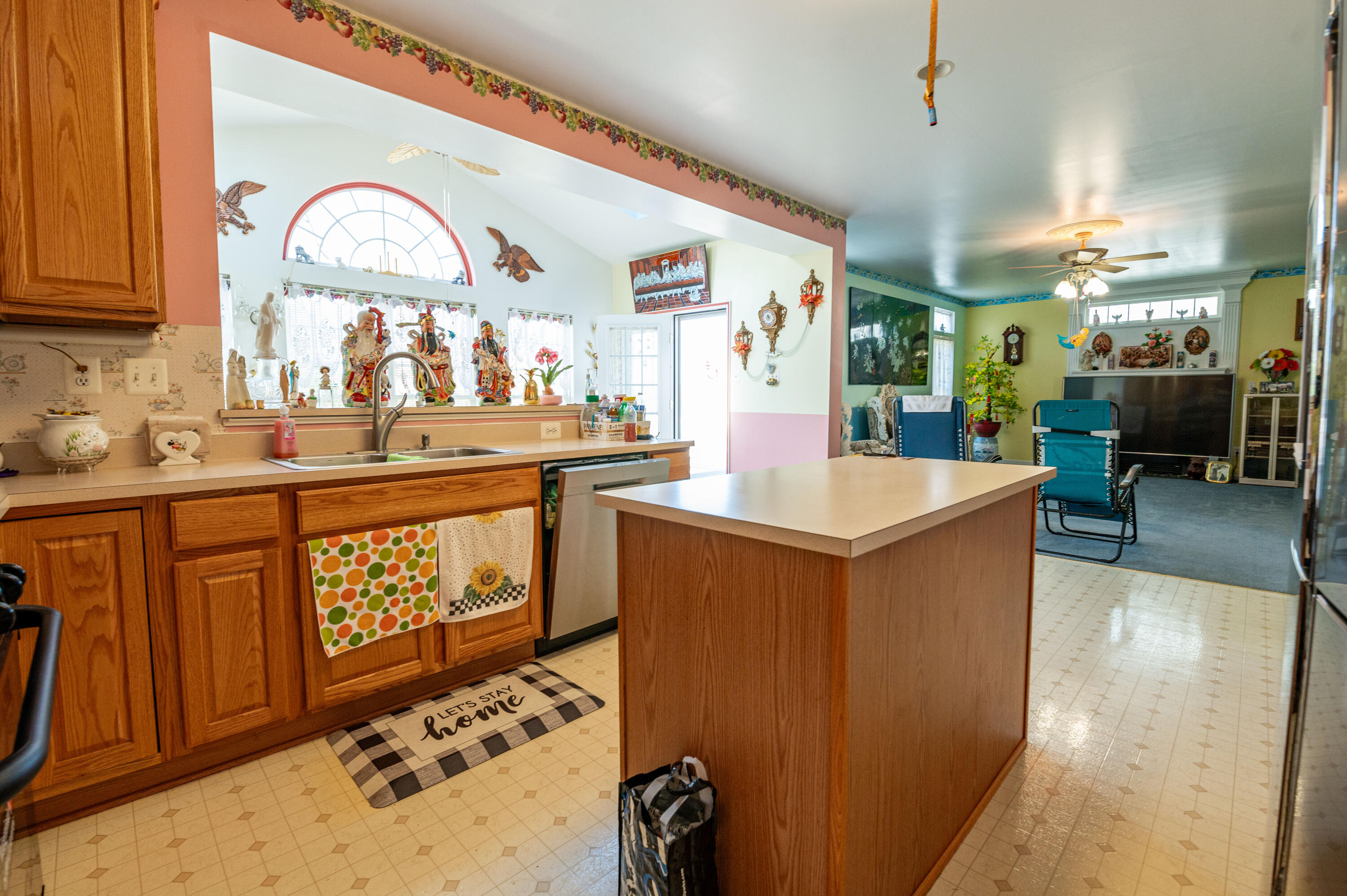3221 Fox Hill Road, Easton, Pennsylvania image 16