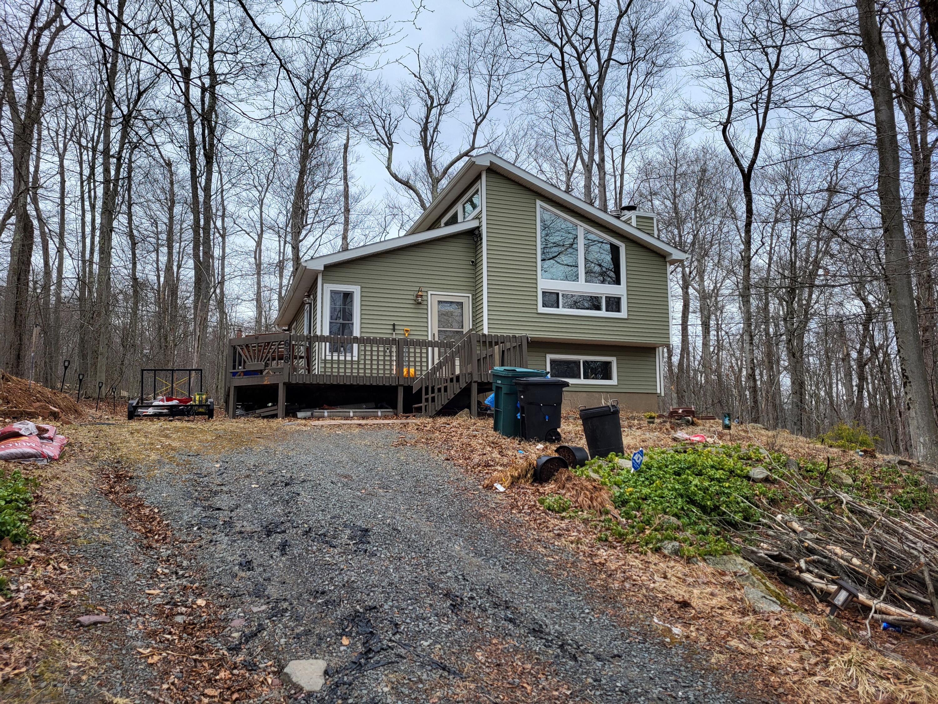 9870 Deerwood Drive, Tobyhanna, Pennsylvania image 2