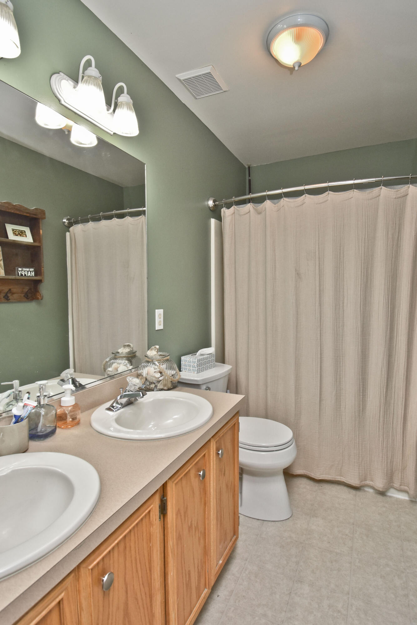 2864 Briarwood Lane, Nazareth, Pennsylvania image 38