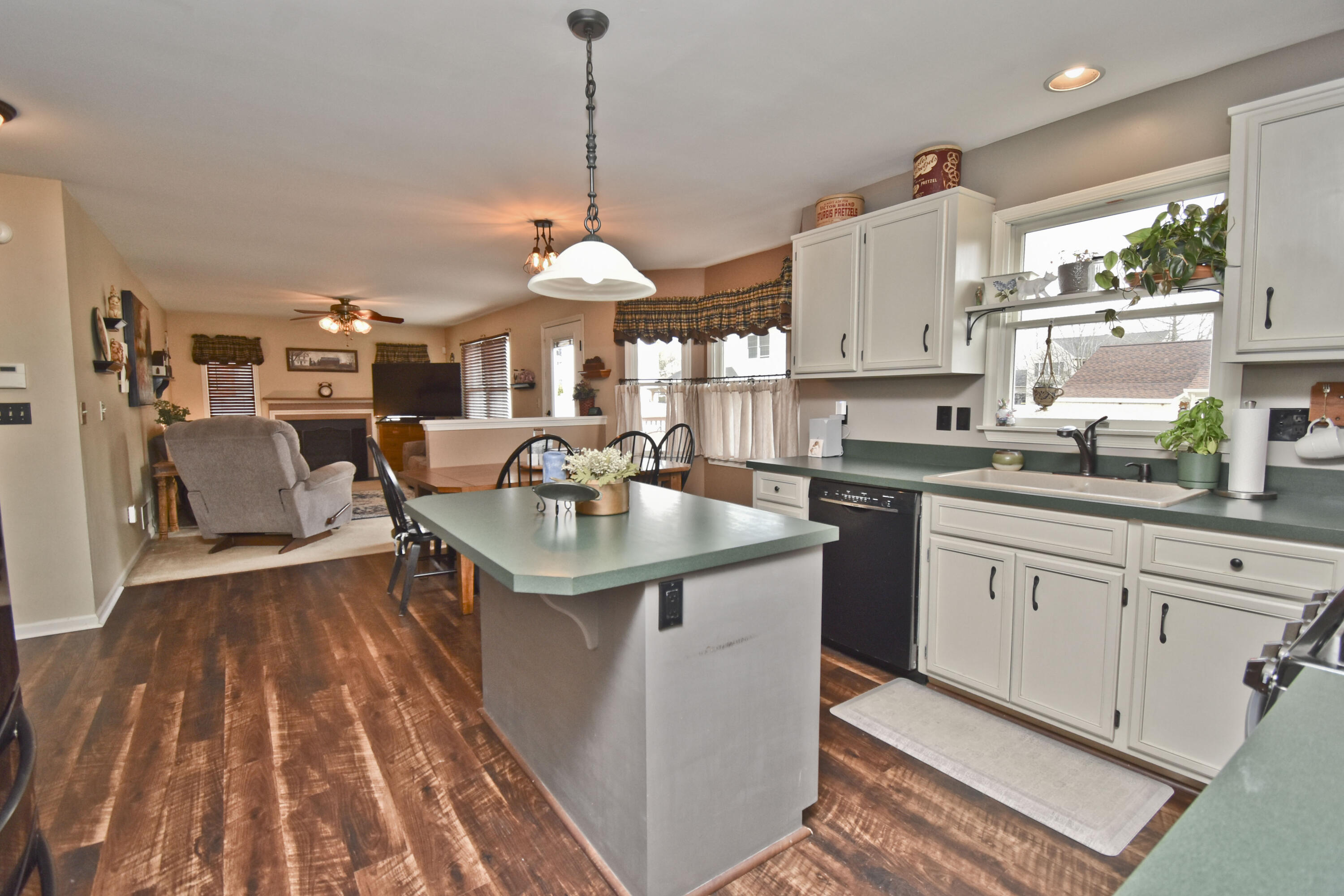 2864 Briarwood Lane, Nazareth, Pennsylvania image 15