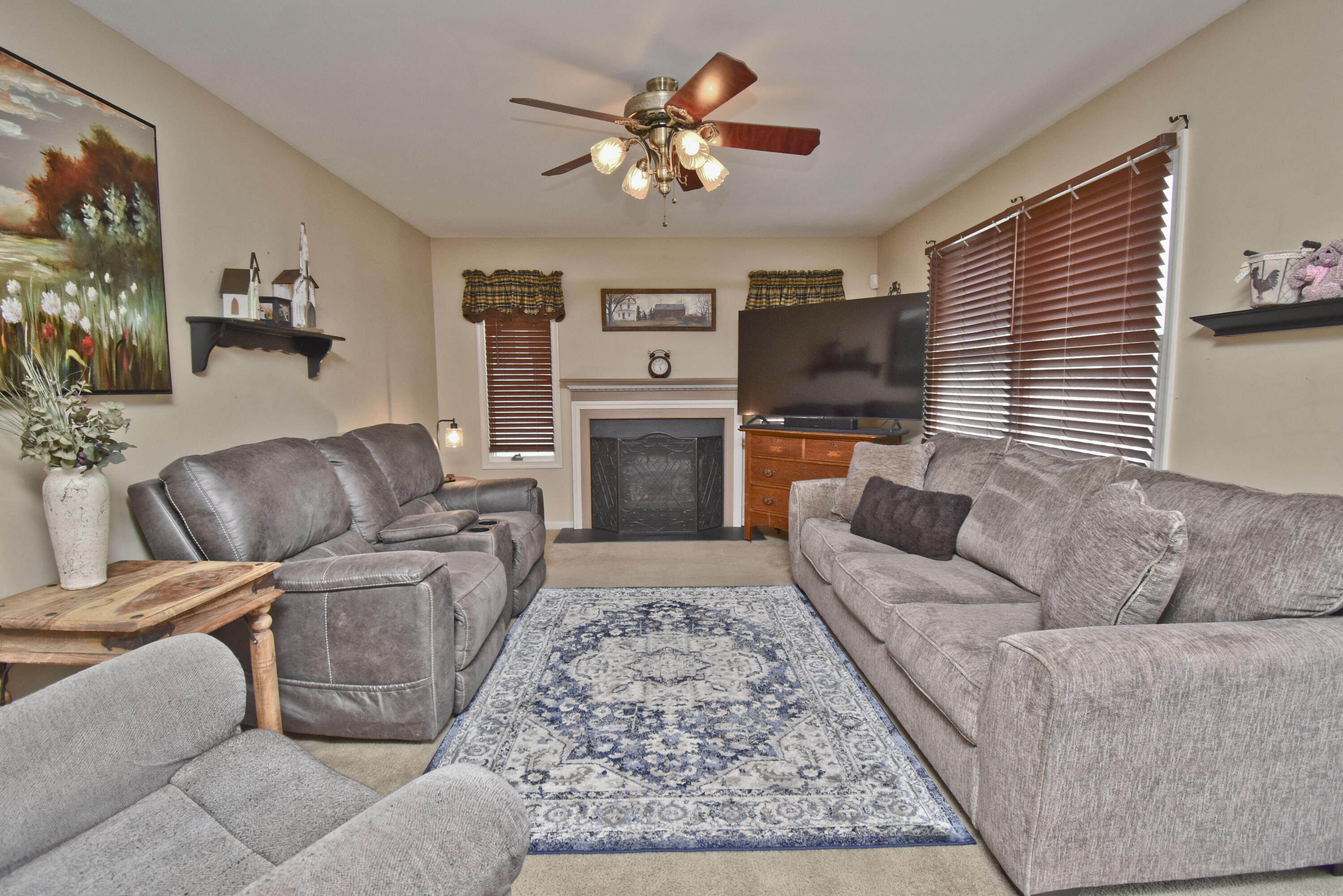 2864 Briarwood Lane, Nazareth, Pennsylvania image 5