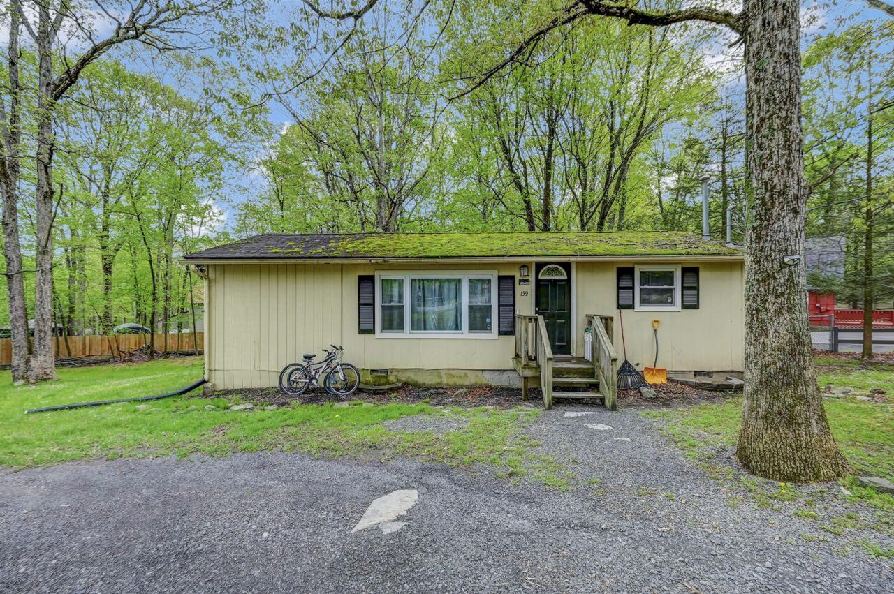 159 Sandstone Drive, Dingmans Ferry, Pennsylvania image 2
