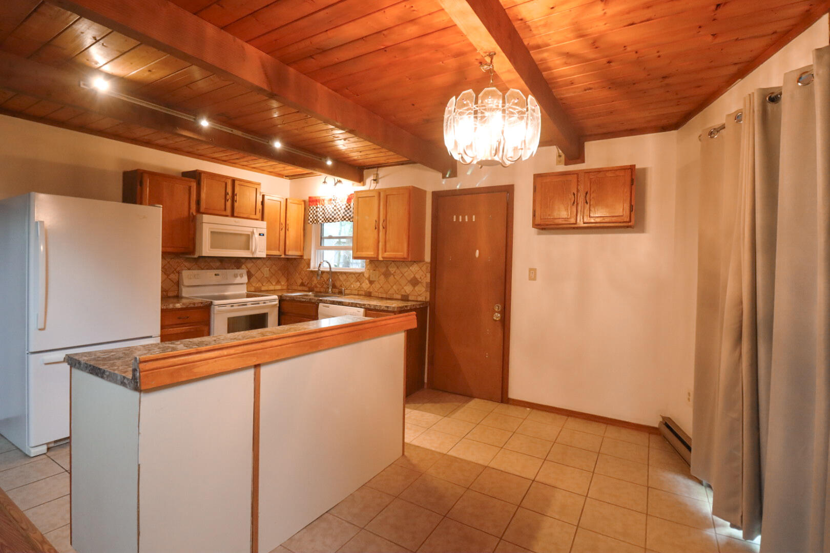 2880 Fairhaven Drive, Tobyhanna, Pennsylvania image 4