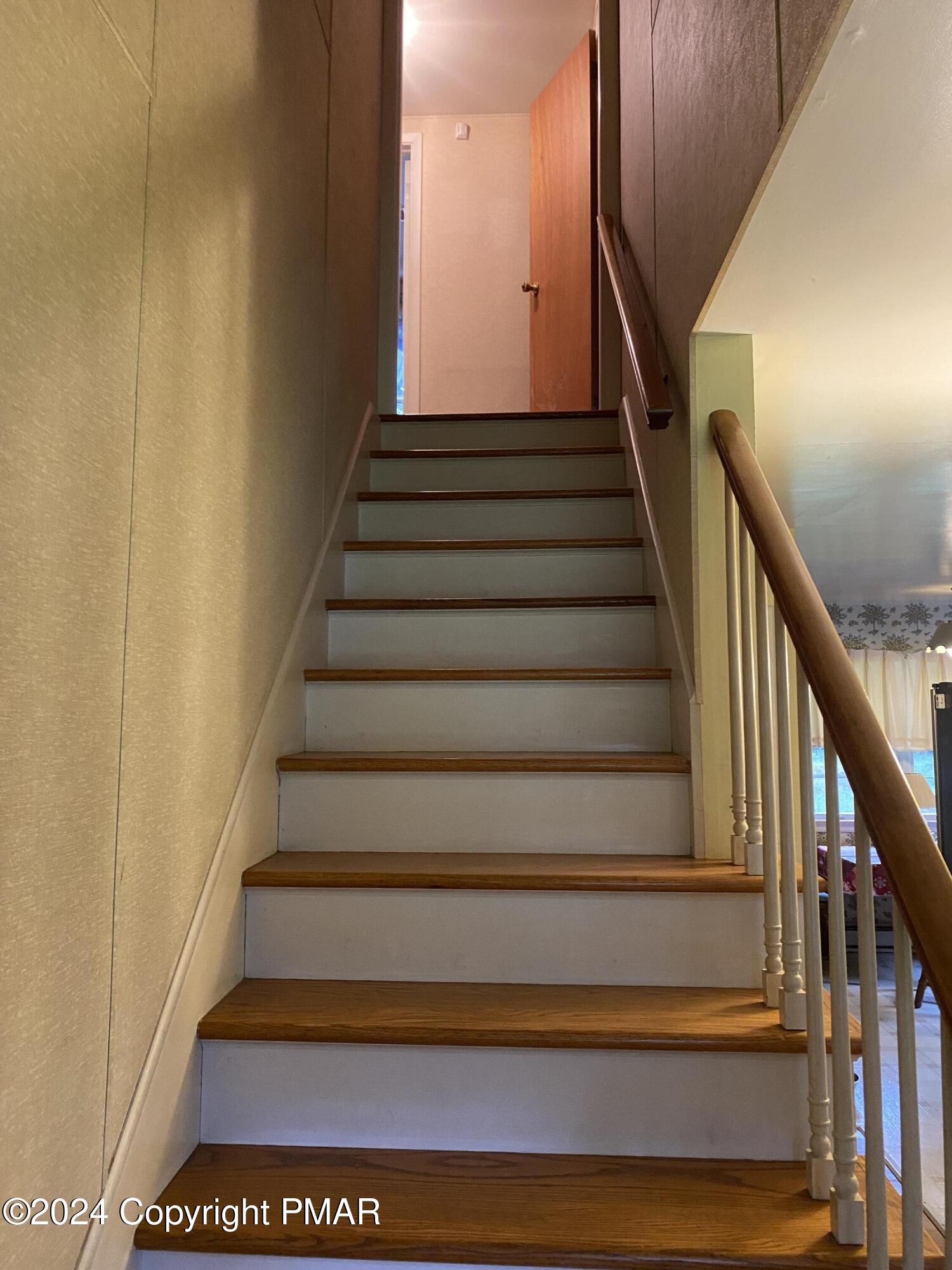 1067 Cottontail Road, Long Pond, Pennsylvania image 20