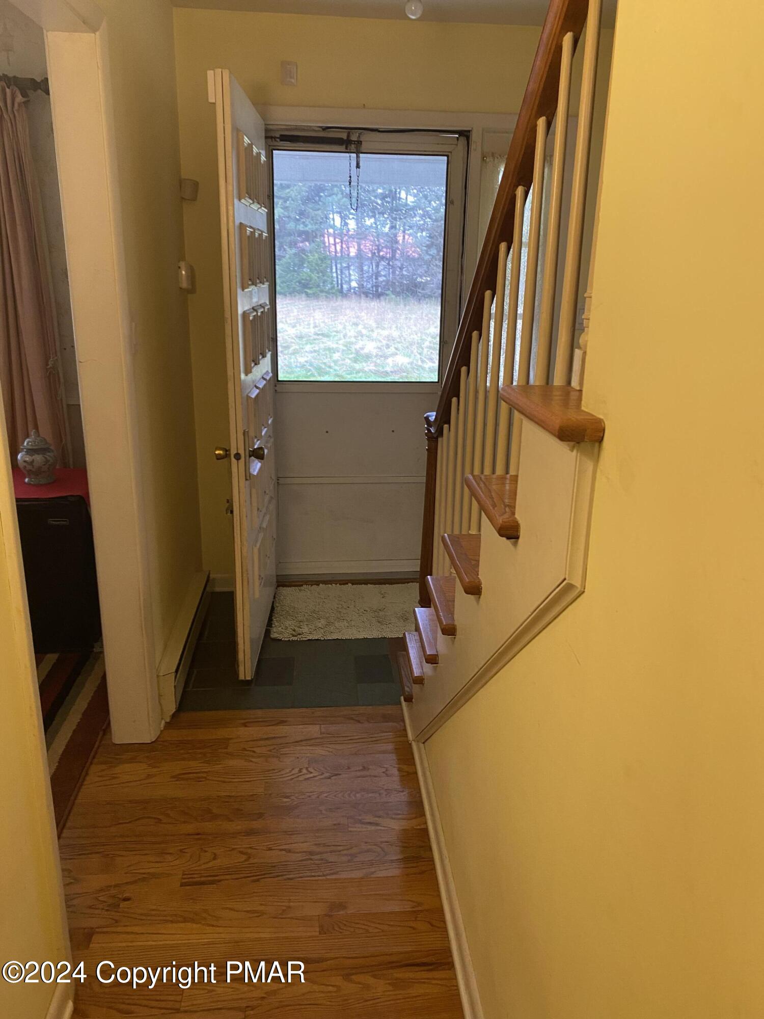 1067 Cottontail Road, Long Pond, Pennsylvania image 9