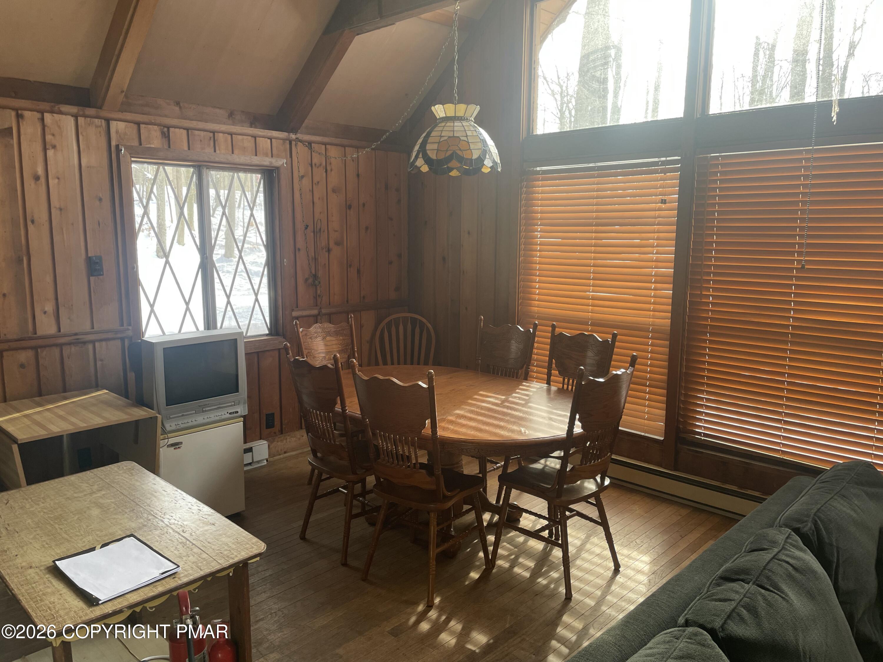 225 Mountain View Drive