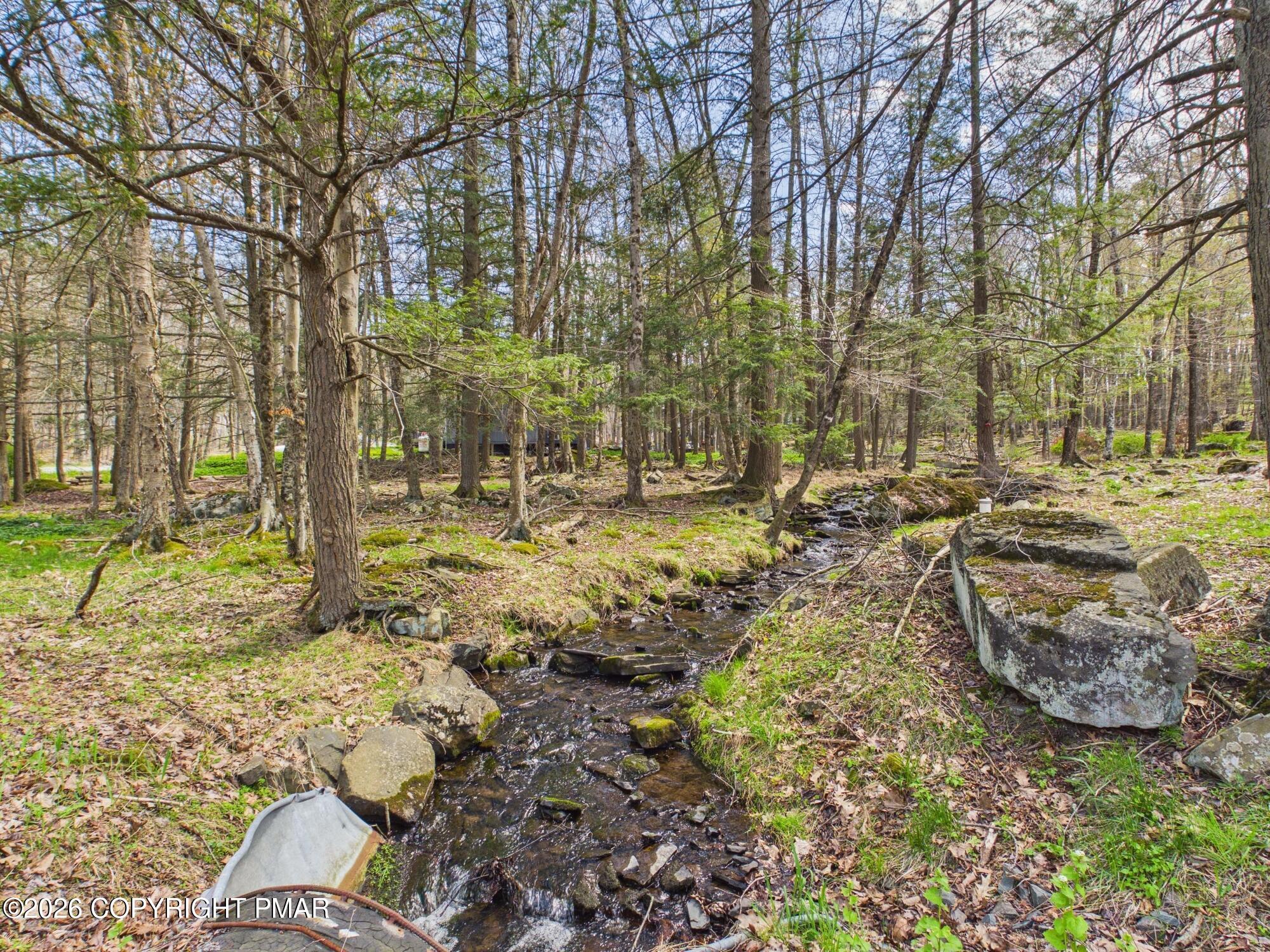 1482 Arrowhead Drive