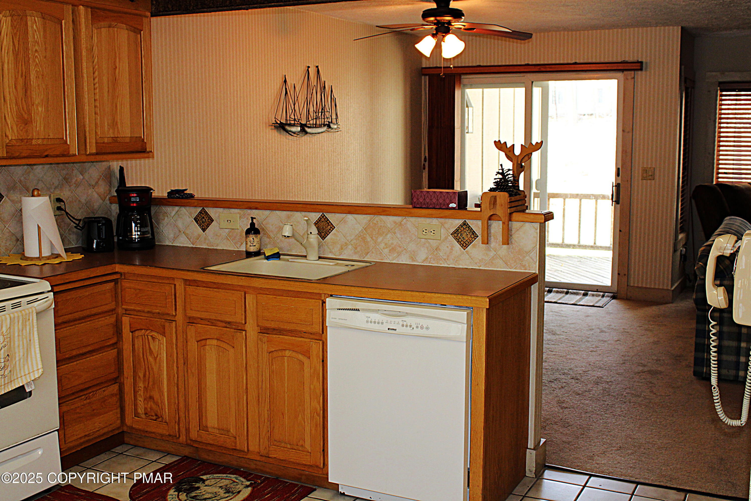 856 Crest Pines Lane