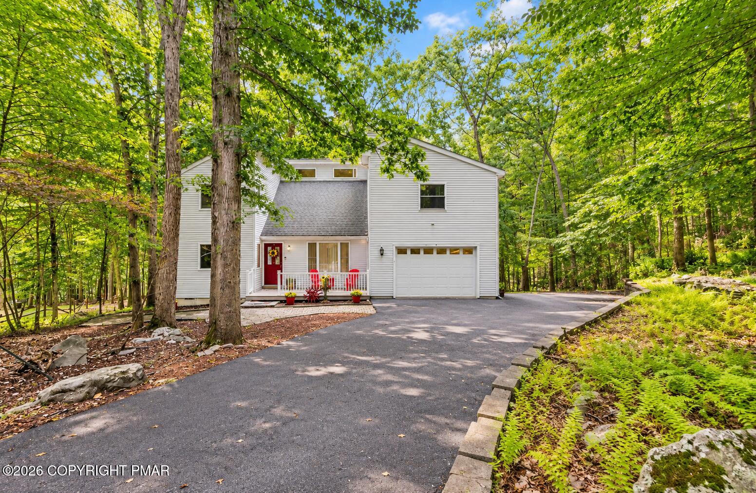 203 St Andrews Drive