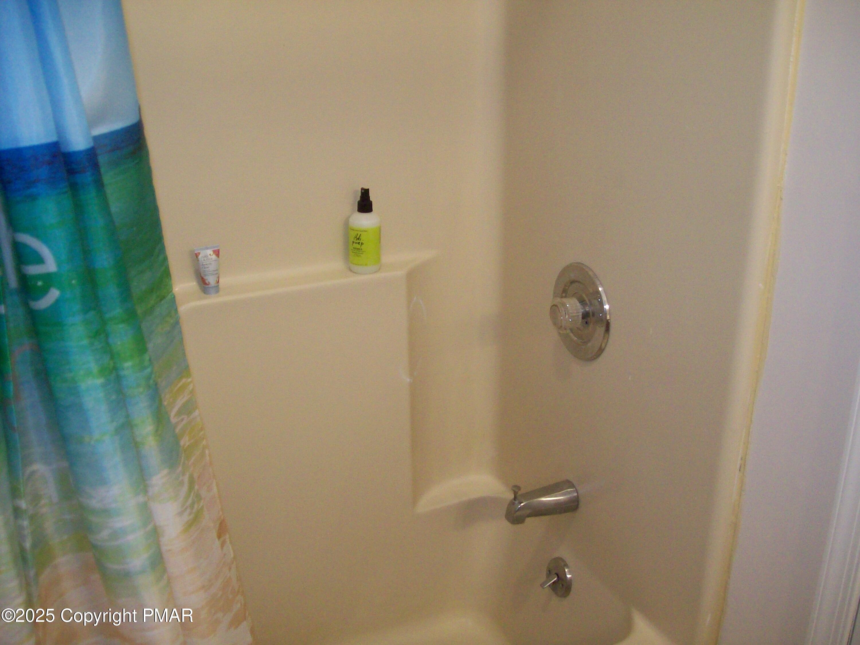 244 Canterbury Road, Bushkill, Pennsylvania image 15