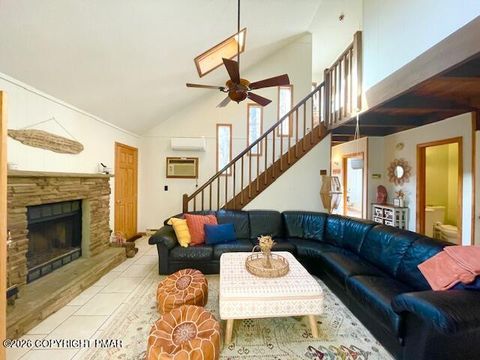 Homes For Sale - 123 N Fairway Drive<br/> Lake Ariel, PA 18436