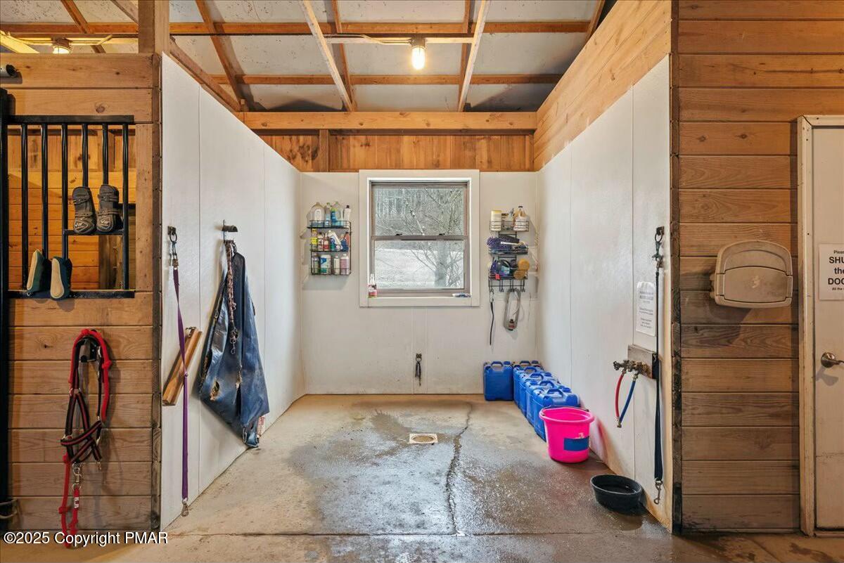 122 Barn Swallow Lane, Cresco, Pennsylvania image 9
