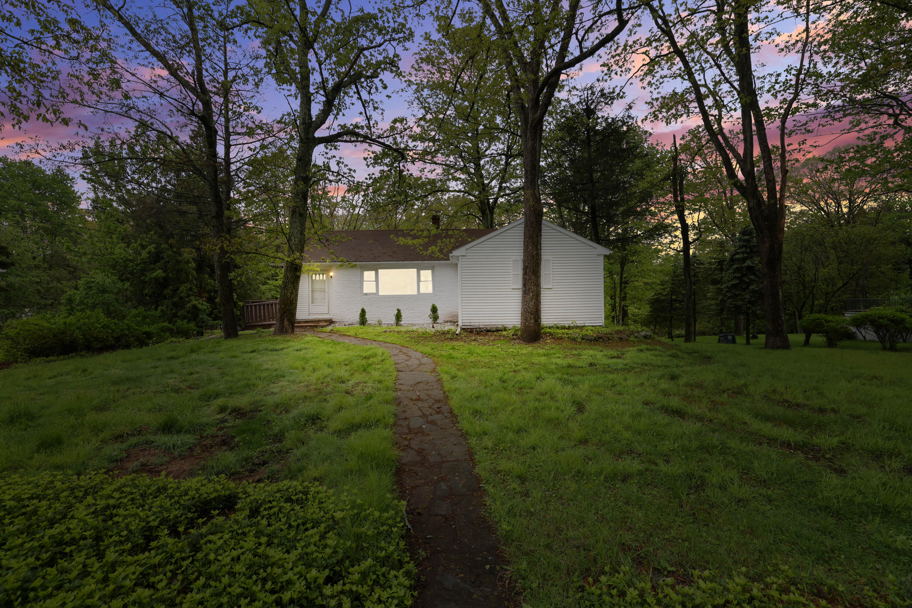 115 Knob Road, Mount Pocono, Pennsylvania image 1