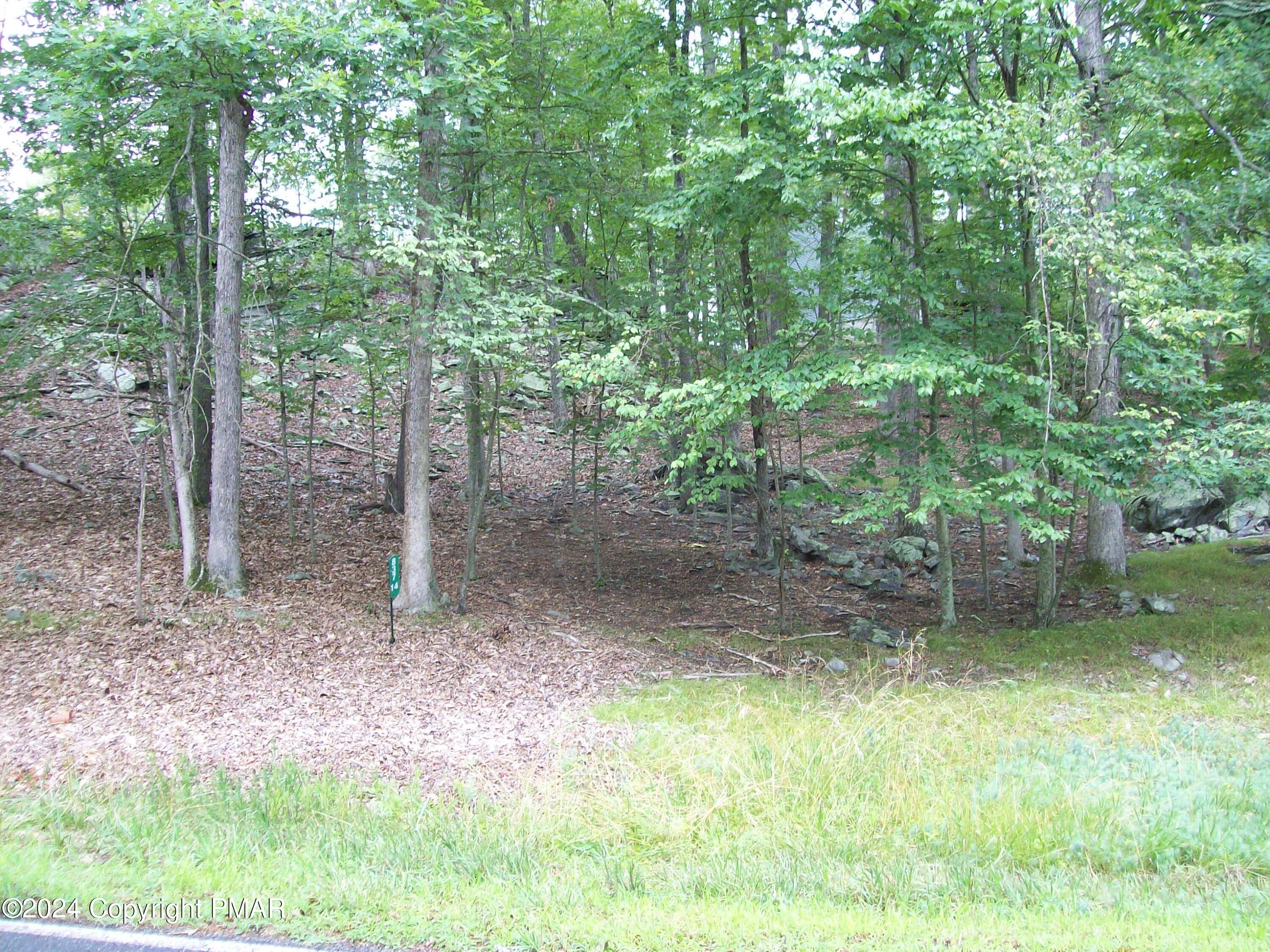 Lot 837 Dover Dr, Bushkill, Pennsylvania image 2