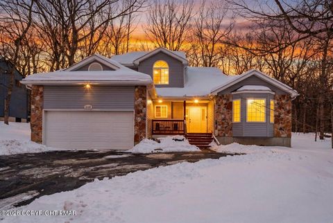 2130 Scarborough Way Bushkill PA 18324