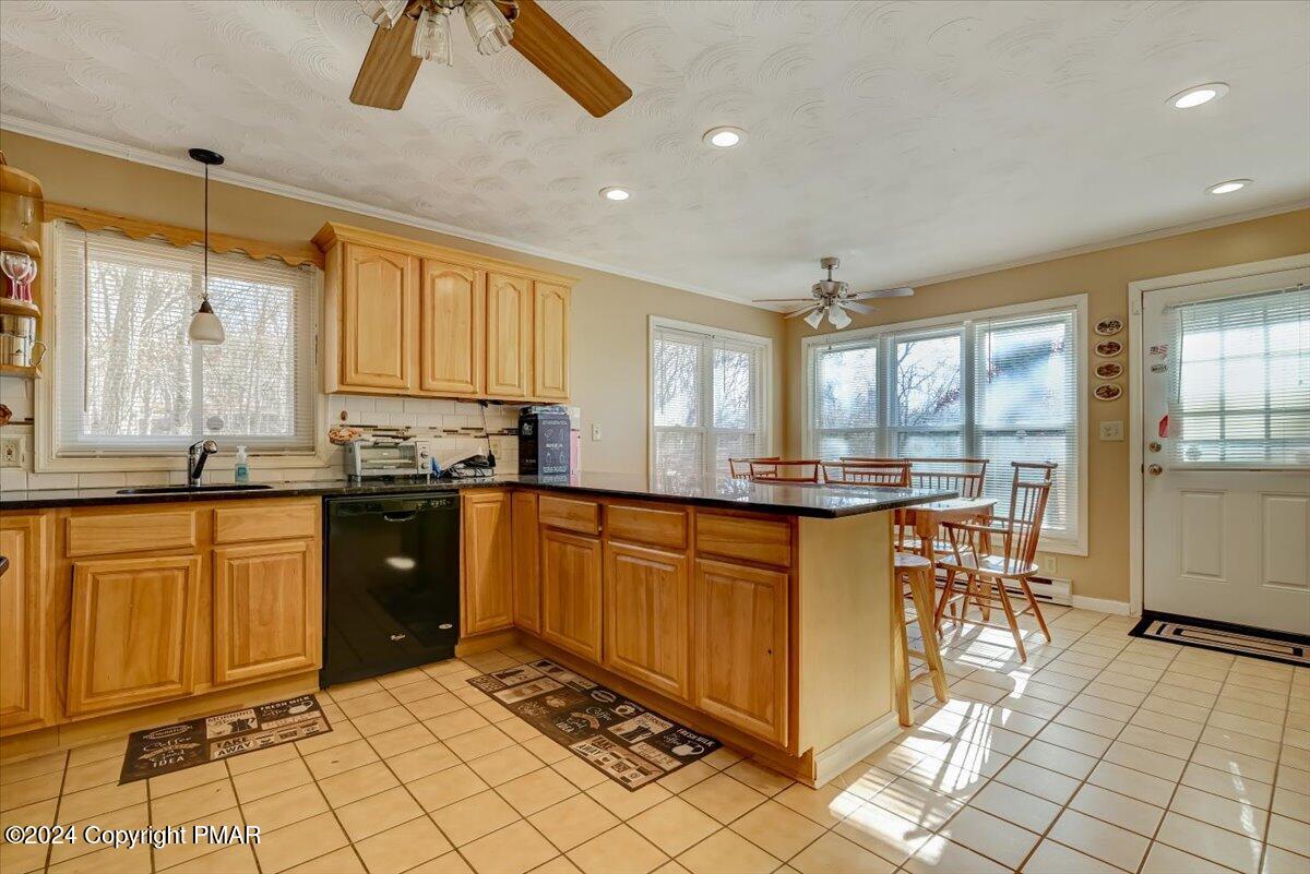 154 Elgin Way, Bushkill, Pennsylvania image 10
