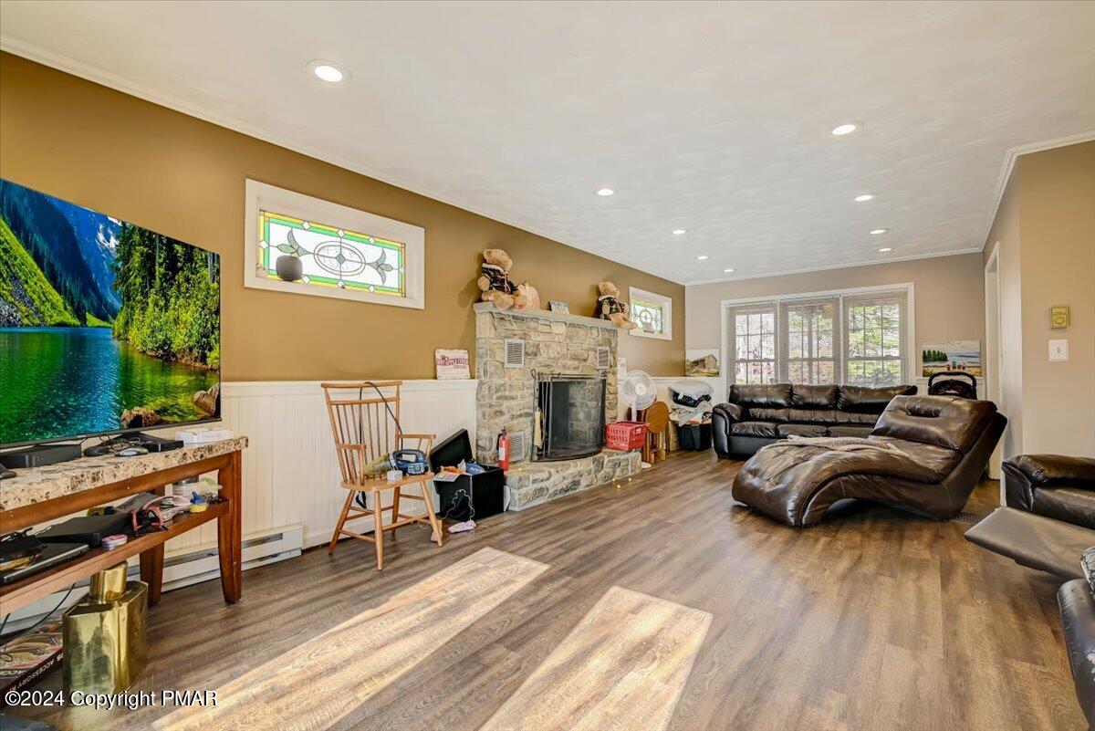 154 Elgin Way, Bushkill, Pennsylvania image 3