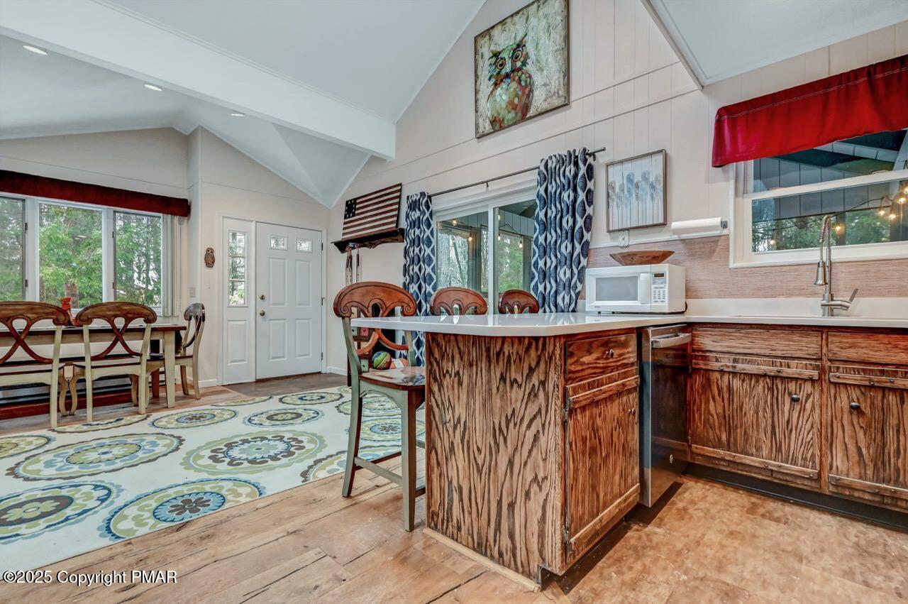 1527 Crestview Lane, Pocono Pines, Pennsylvania image 13