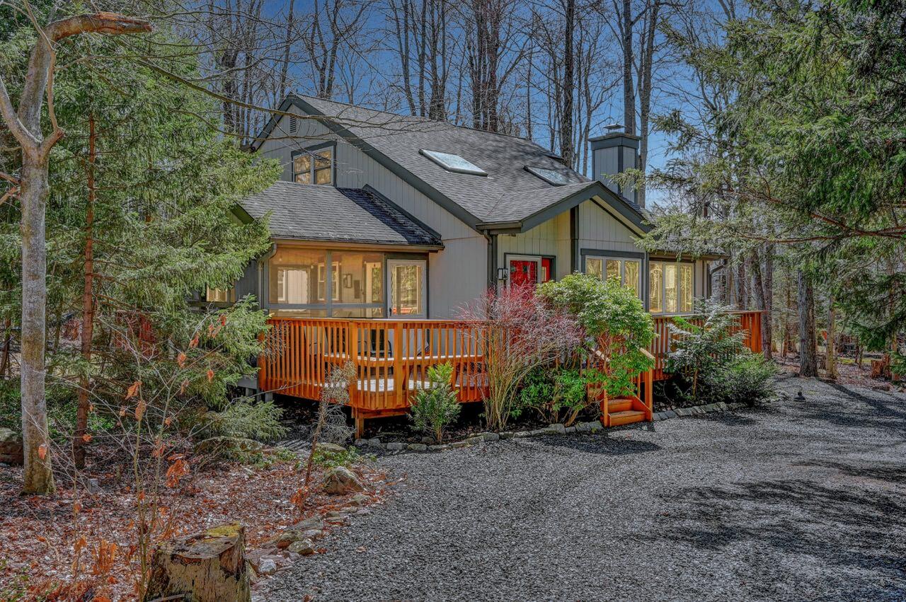 1527 Crestview Lane, Pocono Pines, Pennsylvania image 36
