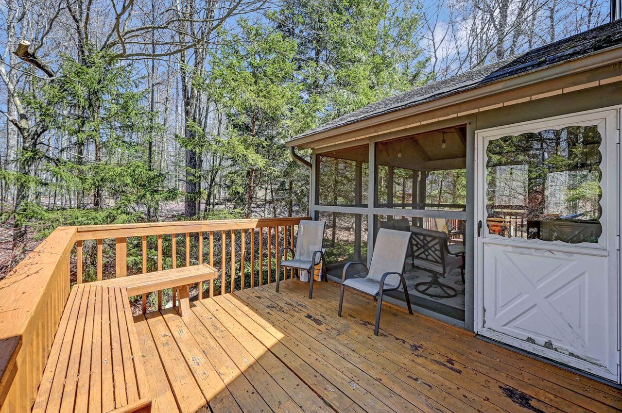 1527 Crestview Lane, Pocono Pines, Pennsylvania image 37