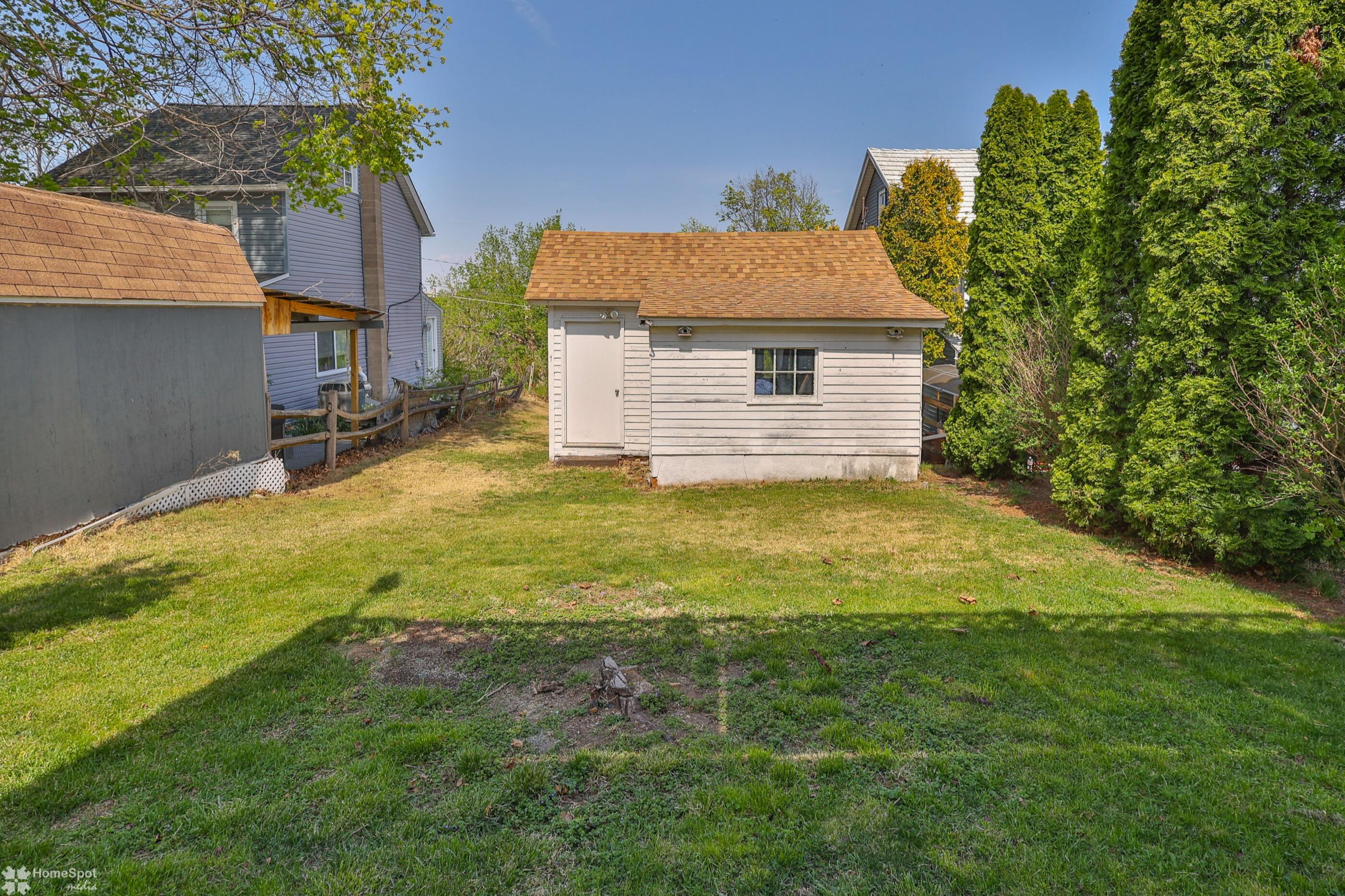2316 N Apple Street, Whitehall, Pennsylvania image 40