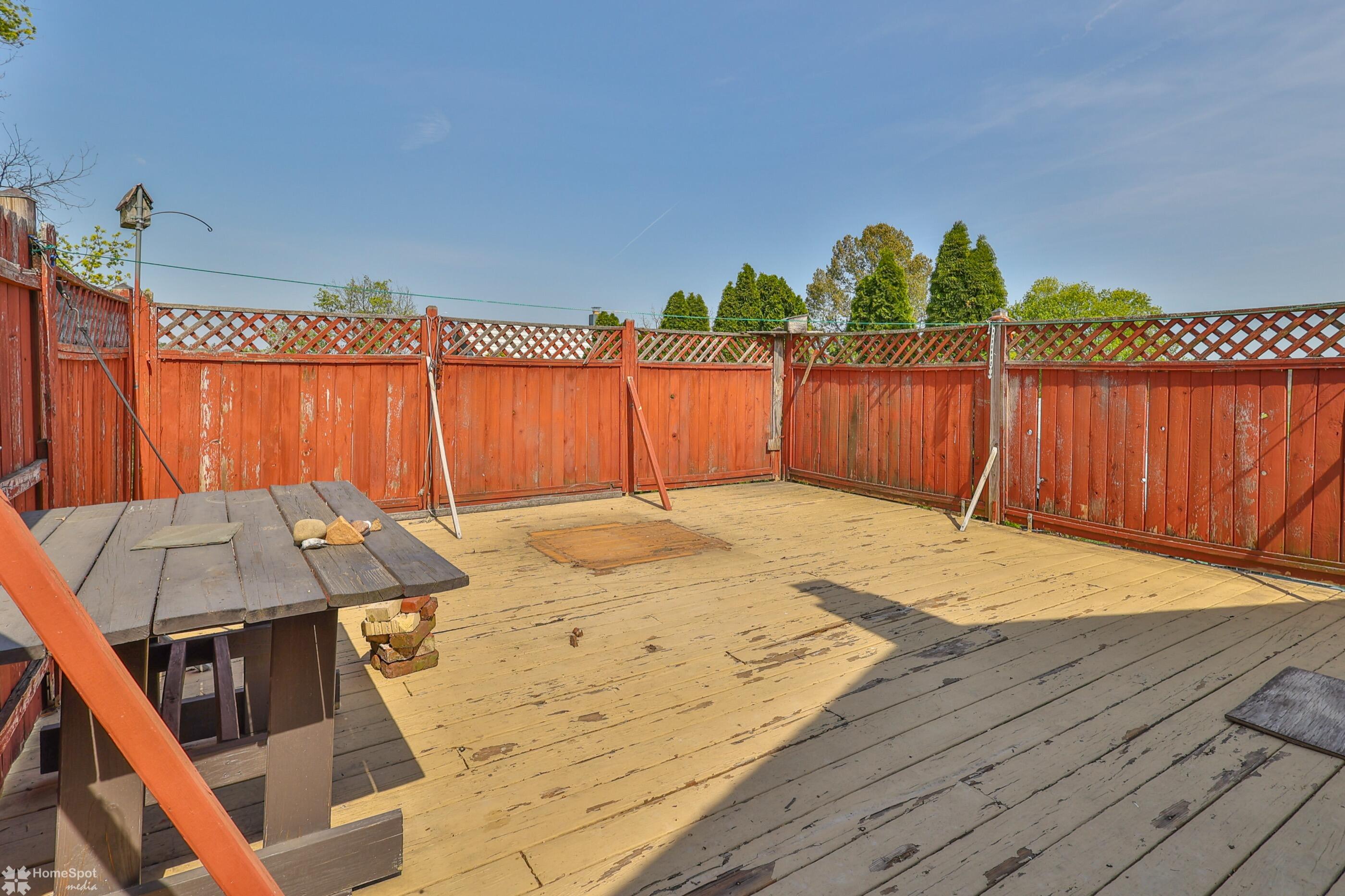 2316 N Apple Street, Whitehall, Pennsylvania image 30