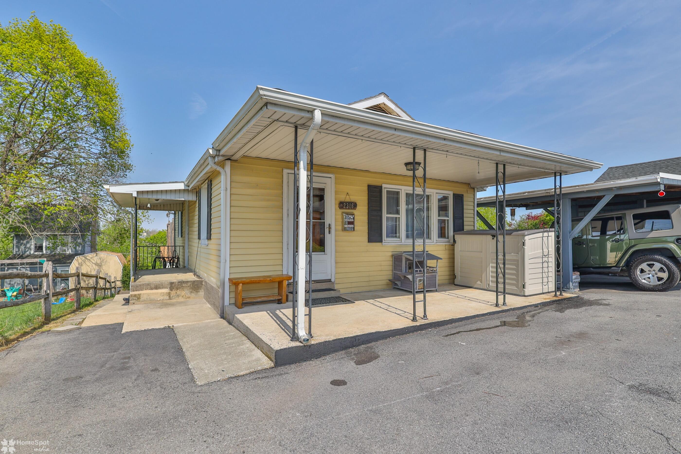 2316 N Apple Street, Whitehall, Pennsylvania image 2