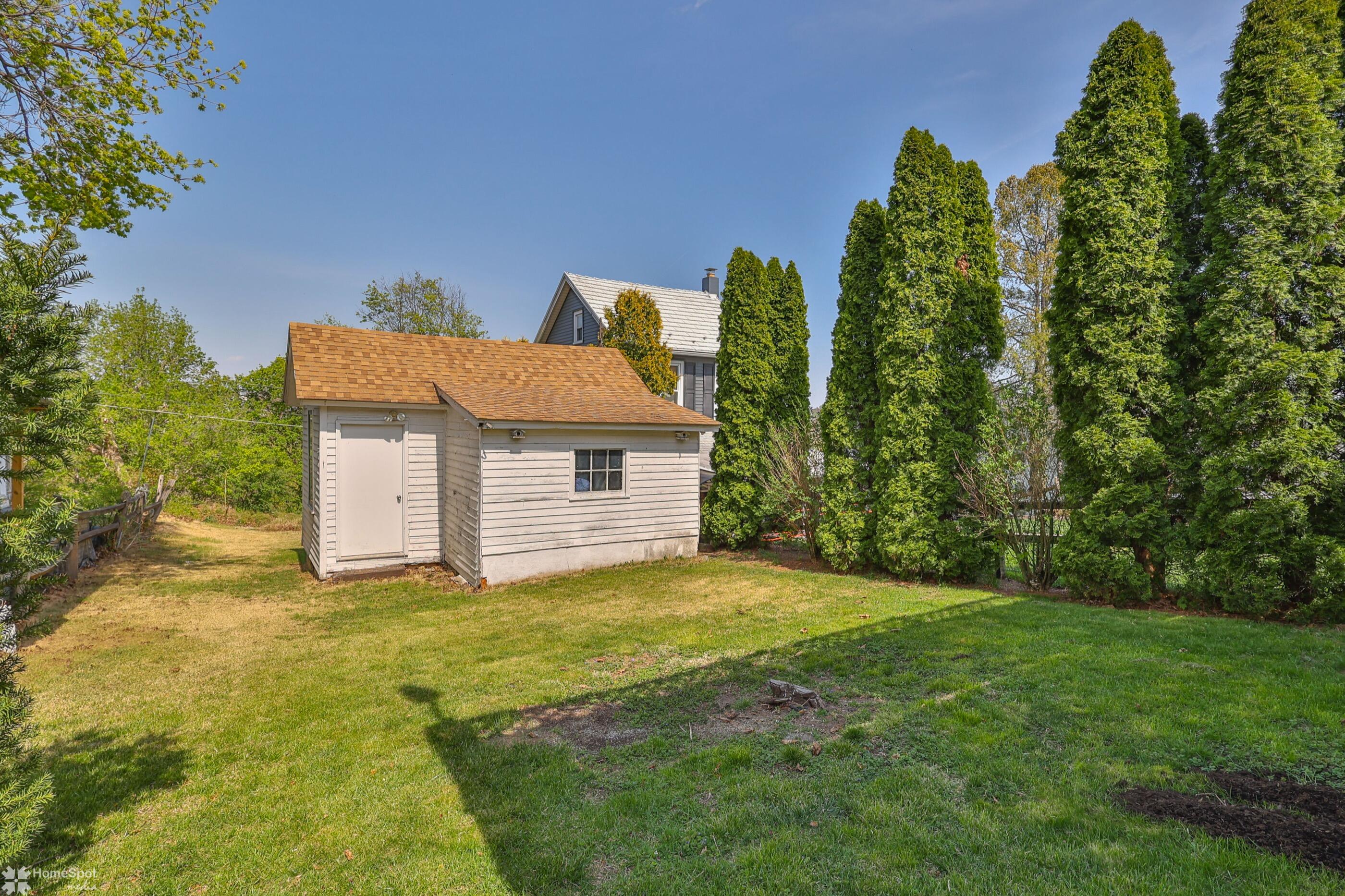 2316 N Apple Street, Whitehall, Pennsylvania image 39
