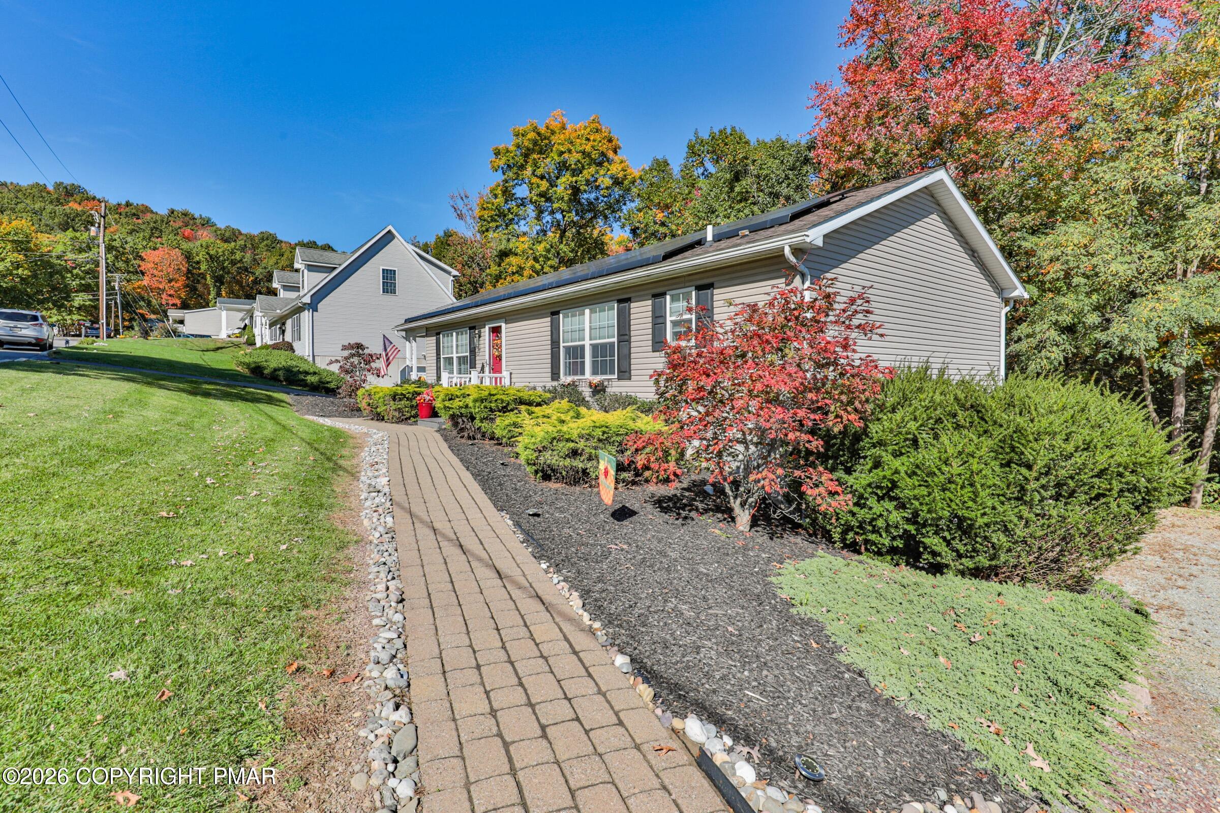 398 Center Road