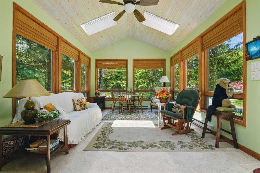 5153 Cresco Drive, Pocono Lake, Pennsylvania image 12