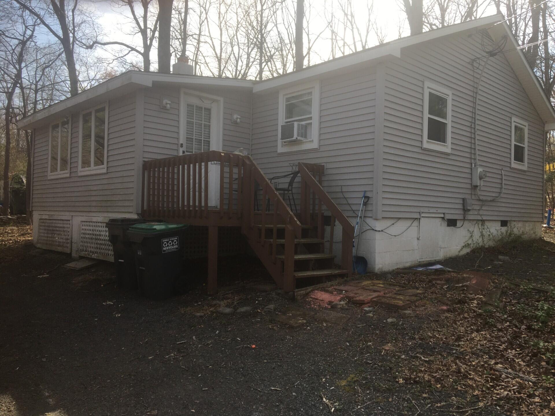 2118 Walnut Trail, Bushkill, Pennsylvania image 1