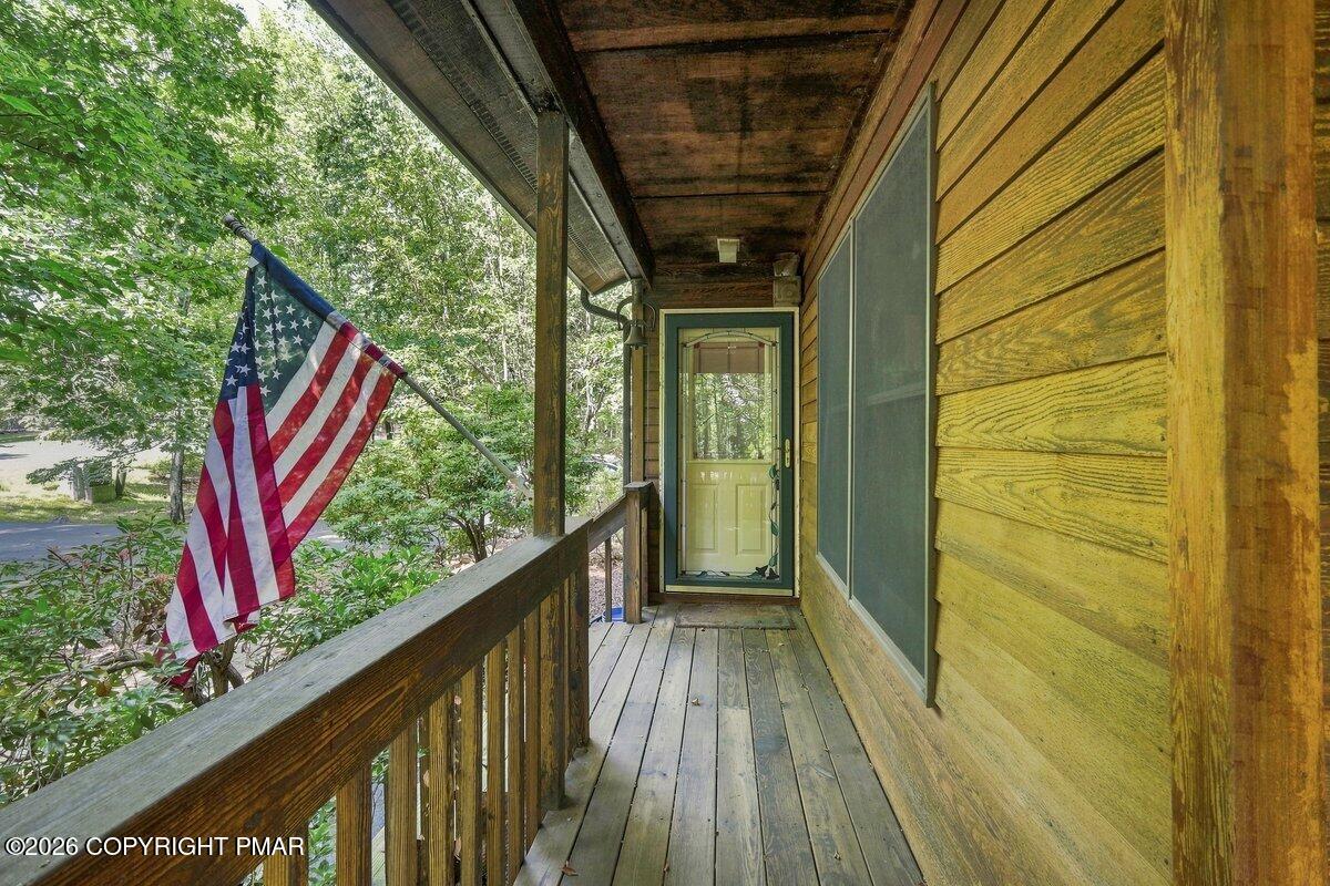 425 Underhill Drive