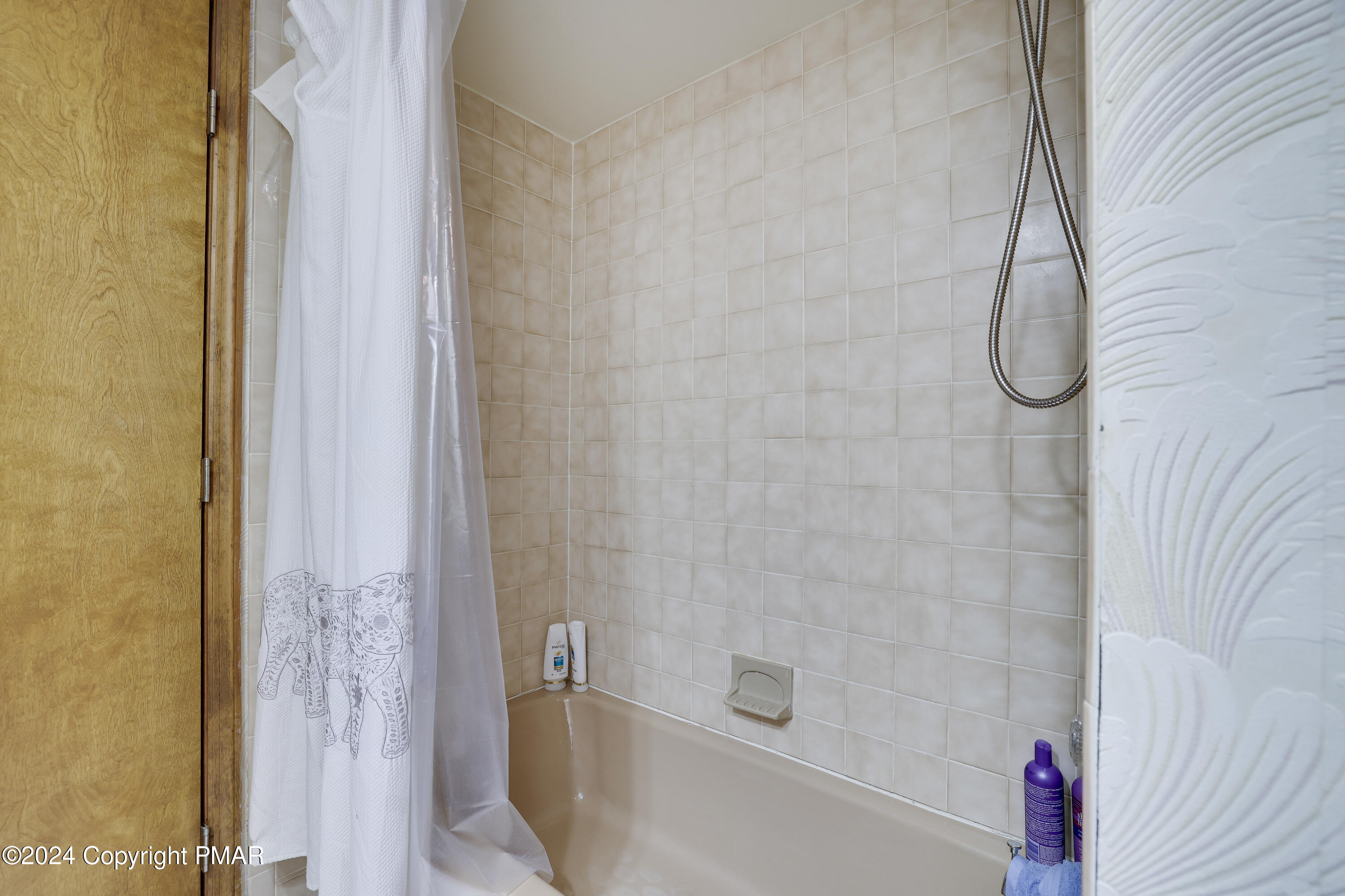3158 Hemlock Hill Road, Pocono Pines, Pennsylvania image 28