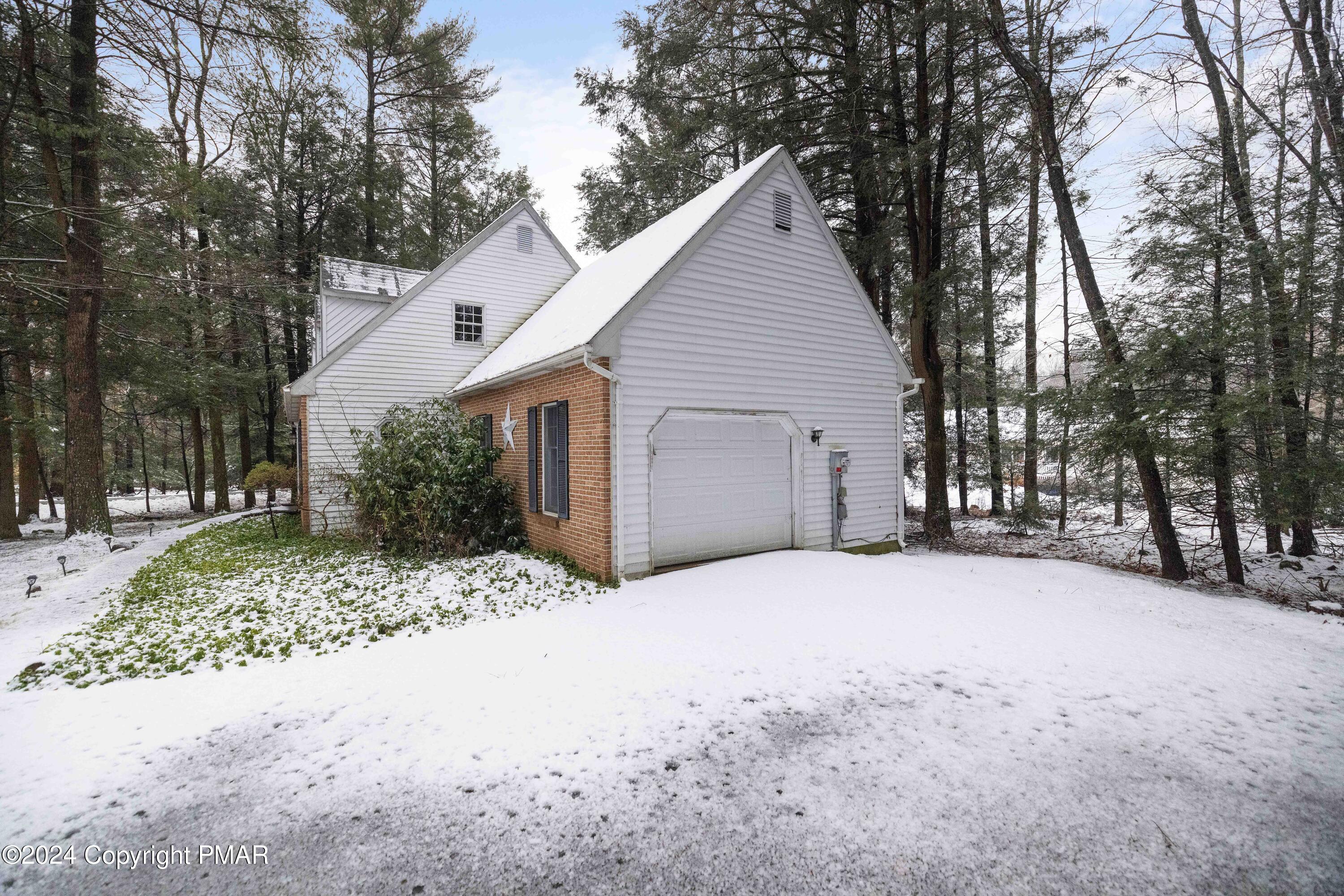 3158 Hemlock Hill Road, Pocono Pines, Pennsylvania image 39