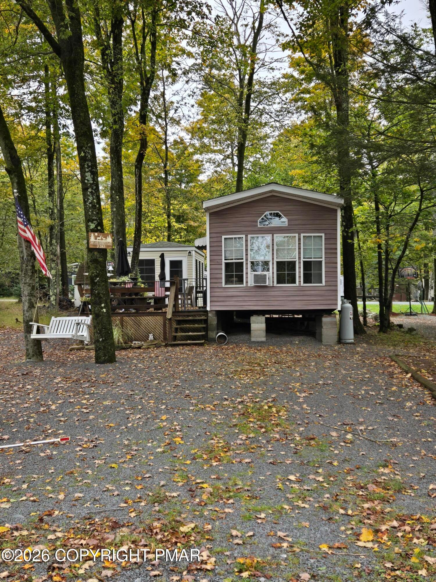 J5283 Lake View W