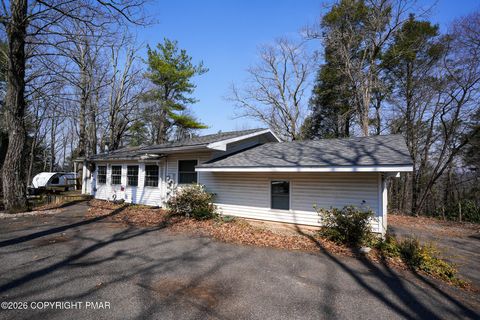 Homes For Sale - 8245 Interchange Road<br/> Lehighton, PA 18235