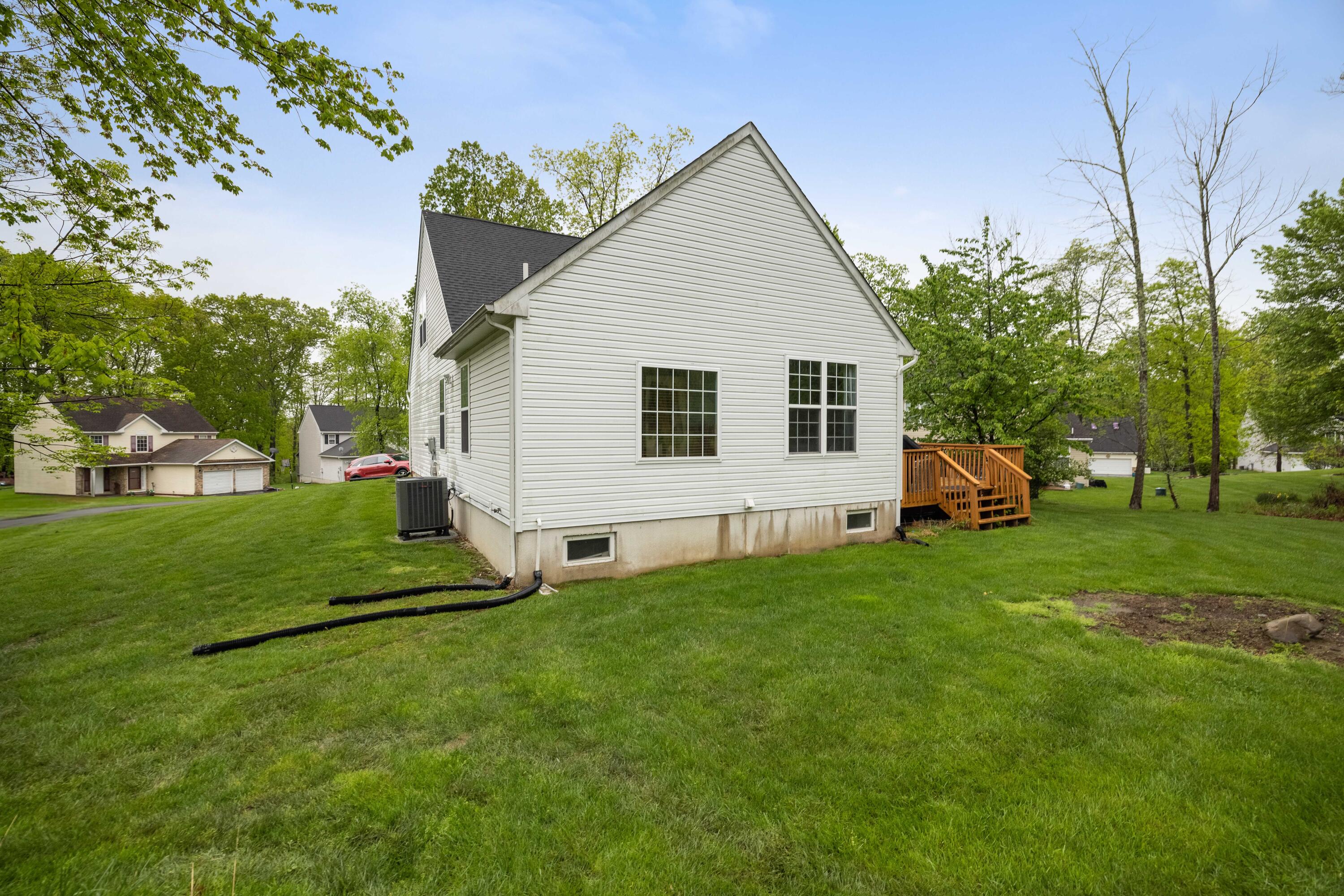 212 Witness Tree Circle, East Stroudsburg, Pennsylvania image 3