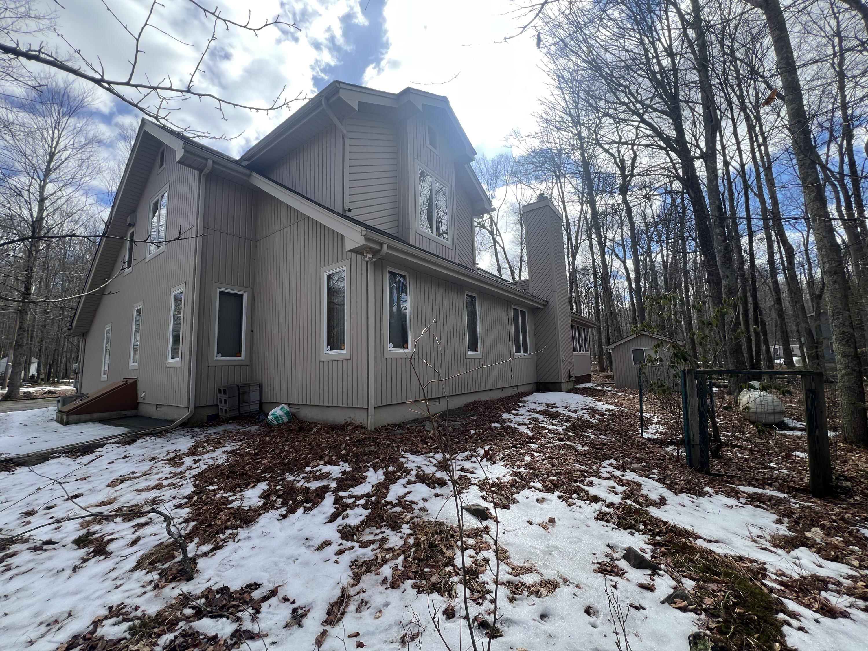 109 Minisink Drive, Pocono Lake, Pennsylvania image 6