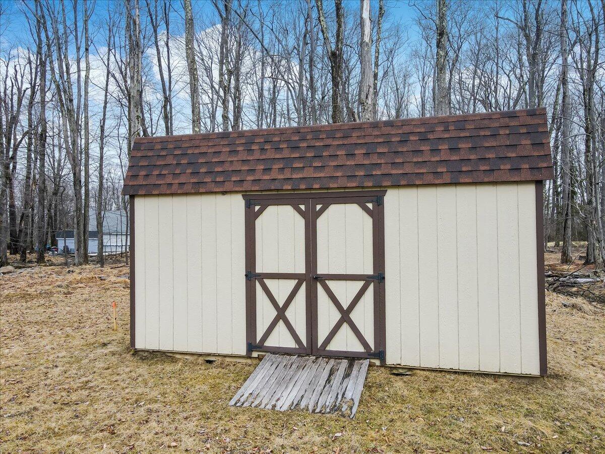 427 Stillwater Drive, Pocono Summit, Pennsylvania image 45